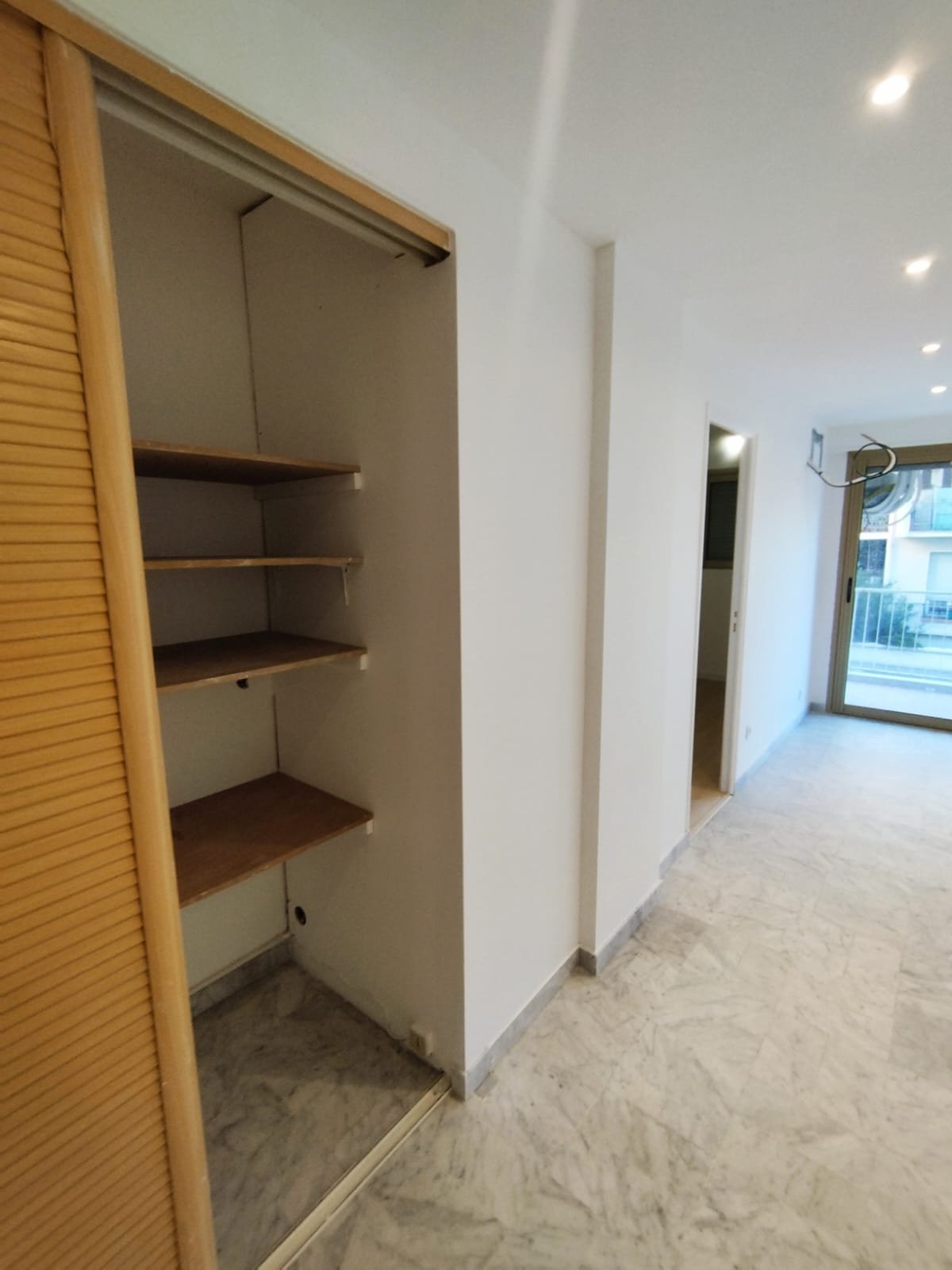 Rénovation de studio à Antibes — Genesius Construction et Réseaux